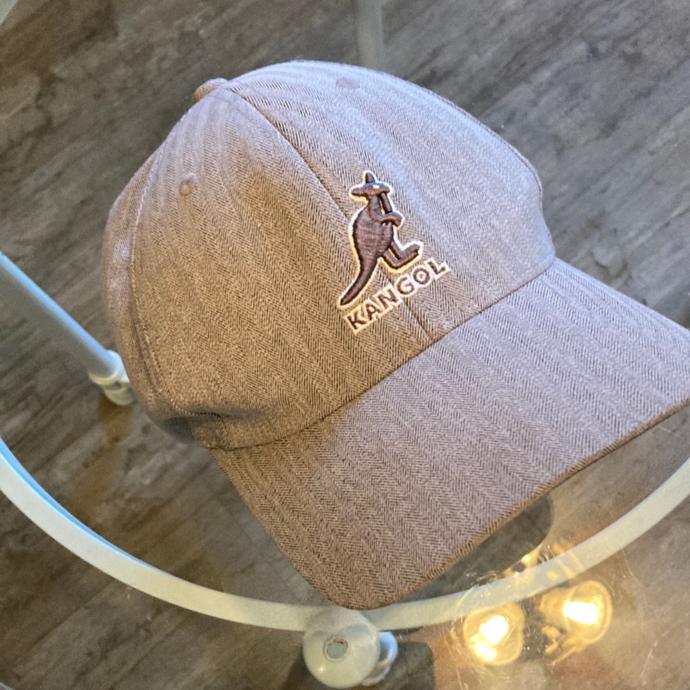 Men’s kangol baseball cap gray size 8 1/2 $26